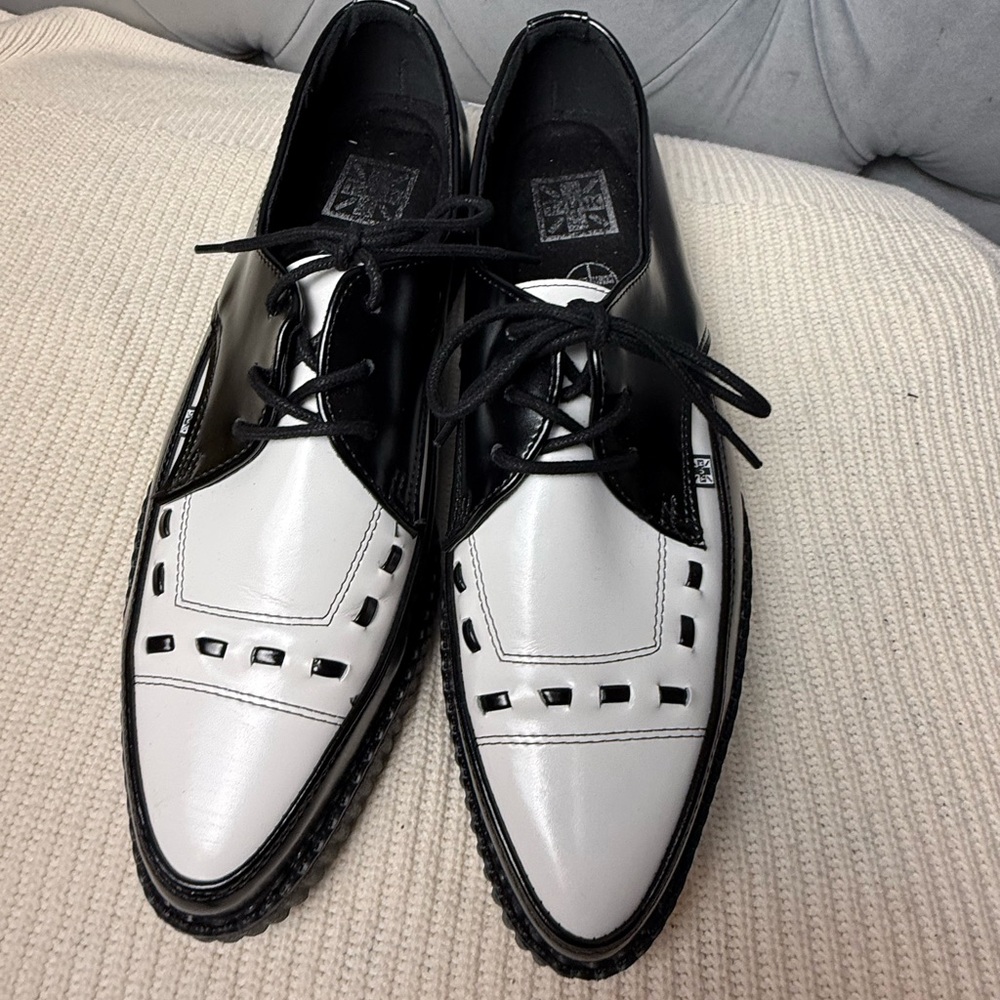 T.U.K.‎ Unisex TwoTone Pointed Creepers/Platforms